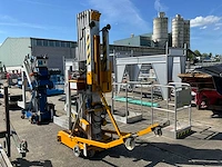 Grove verticale bouwlift/ masthoogwerker op accu - afbeelding 1 van  19