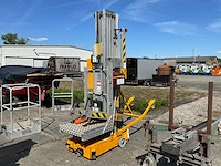 Grove verticale bouwlift/ masthoogwerker op accu - afbeelding 15 van  19