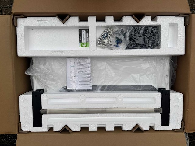 Growatt 100 ktl 3-x lv (100 kw) omvormer t.b.v. zonnepanelen - afbeelding 5 van  8