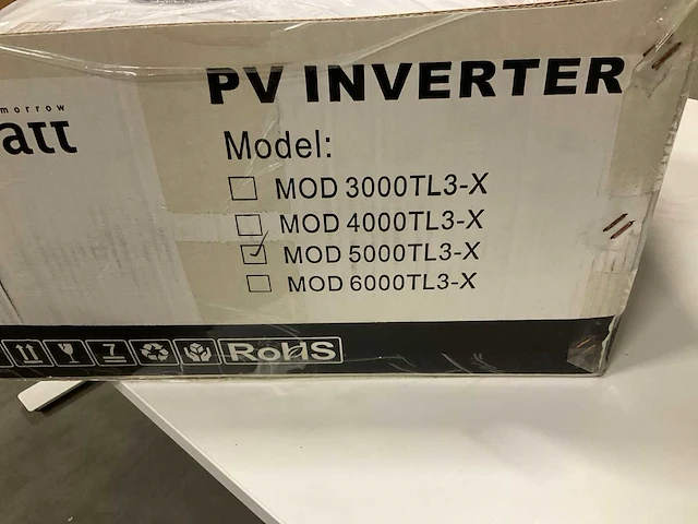 Growatt 5000tl3-x omvormer - afbeelding 2 van  3