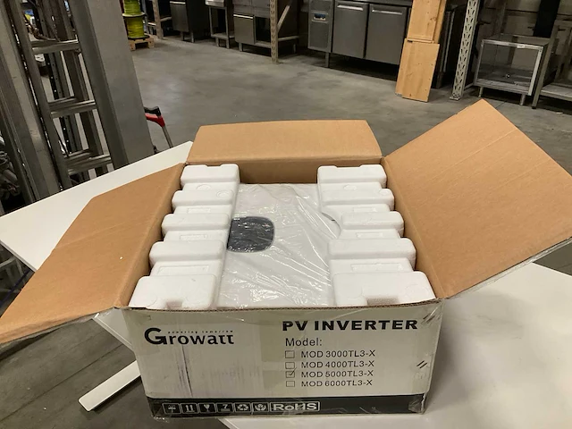Growatt 5000tl3-x omvormer - afbeelding 3 van  3