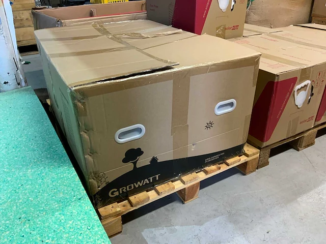 Growatt max 70ktl3 lv omvormer - afbeelding 1 van  4