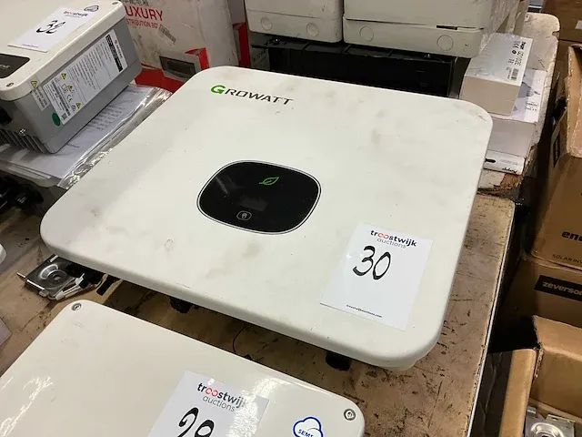 Growatt mod 6000tl3-x omvormer - afbeelding 1 van  4