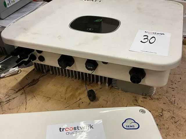 Growatt mod 6000tl3-x omvormer - afbeelding 3 van  4
