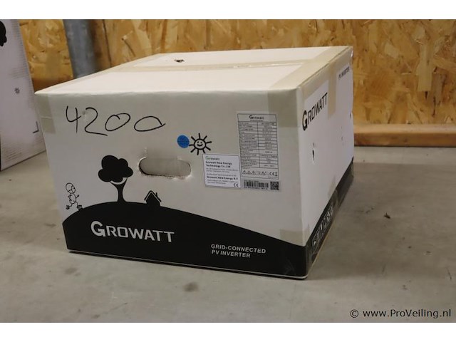 Growatt pv grid inverter voor zonnepanelen model min 4200tl-xe| nieuw in doos - afbeelding 2 van  6