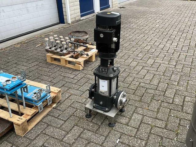 Grundfos - cre 15-04 - pomp units - afbeelding 1 van  9