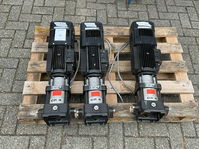 Grundfos cre 4-40 centrifugaal pomp (3x) - afbeelding 2 van  8