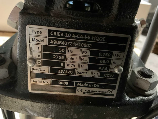 Grundfos crie3-10 a-ca-i-ehqqe circulatiepomp - afbeelding 2 van  3