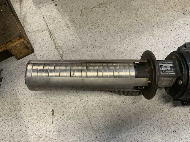 Grundfos crk2-180 a-w-a-auuv pompunit - afbeelding 2 van  4