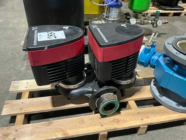 Grundfos magna 1d 50-60f240 circulatiepomp unit dn50 - afbeelding 1 van  7