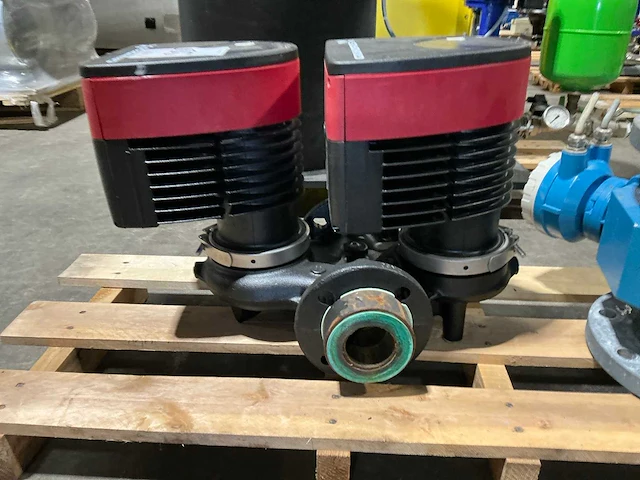 Grundfos magna 1d 50-60f240 circulatiepomp unit dn50 - afbeelding 3 van  7