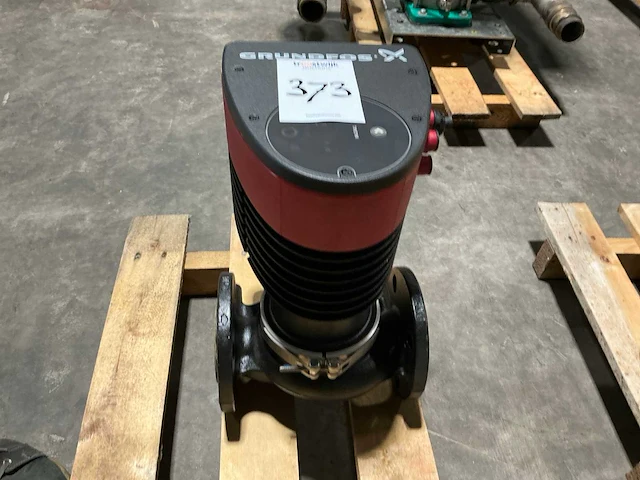 Grundfos magna1 50-40 f240 circulatiepompunit dn50 - afbeelding 7 van  8