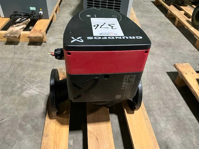 Grundfos magna1 65-80f340 circulatiepomp unit dn65 - afbeelding 2 van  6