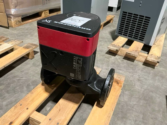 Grundfos magna1 65-80f340 circulatiepomp unit dn65 - afbeelding 3 van  6