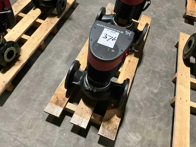 Grundfos magna1 65-80f340 circulatiepomp unit dn65 - afbeelding 5 van  6