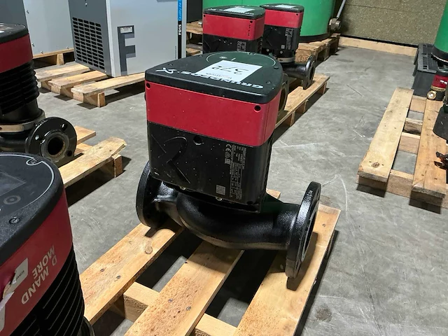 Grundfos magna1 80-120f360 circulatiepompunit dn80 - afbeelding 3 van  6