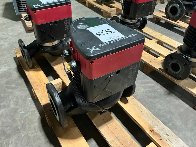 Grundfos magna3 80-100 f 360 circulatiepomp unit dn80 - afbeelding 1 van  6