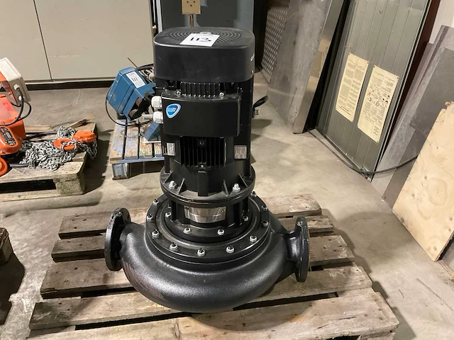 Grundfos tp 100-200/4 a-f-b-baqe circulatiepomp - afbeelding 1 van  4