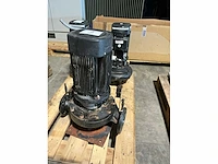 Grundfos tp65-240/4 a-f-a-baqe circulatiepomp unit dn65 - afbeelding 2 van  6