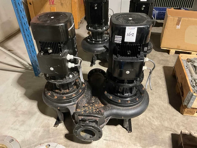 Grundfos tpd 125-250/4 inline pompunit - afbeelding 1 van  5