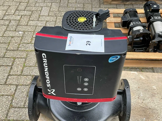 Grundfos tpe 100-60/4 elektrische circulatiepomp - afbeelding 5 van  8