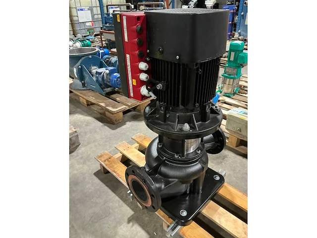 Grundfos tpe400-250/2 a-f-a-bqqe-nd1 pompunit dn100/pn16 - afbeelding 5 van  7