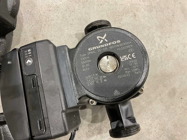 Grundfos upmxl 25-125 pomp (3x) - afbeelding 4 van  5