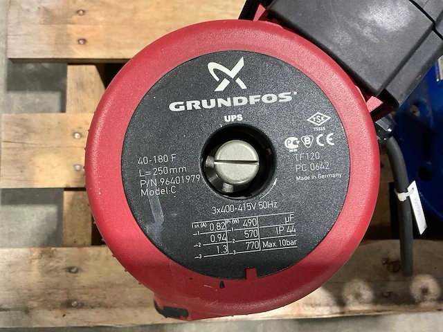 Grundfos ups tf120 circulatiepomp - afbeelding 3 van  3