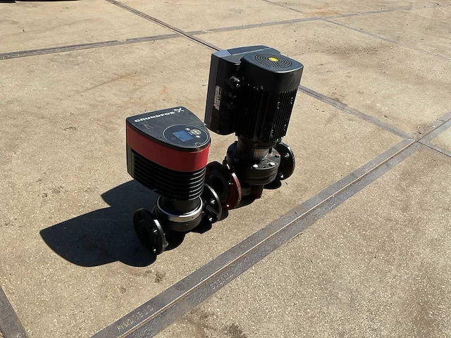 Grundfos waterpomp (2x) - afbeelding 4 van  8
