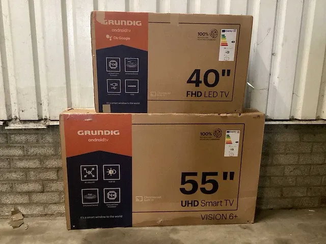 Grundig - televisie (2x) - afbeelding 1 van  8