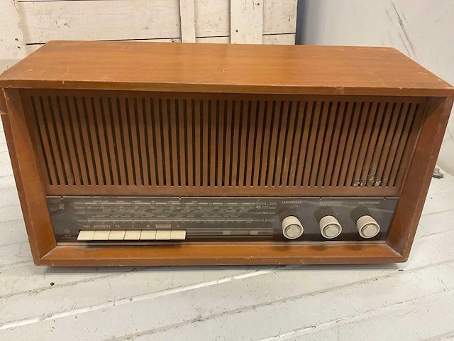 Grundig 2340 / 2147 / rf102 / 3040 antieke radio (6x) - afbeelding 4 van  13