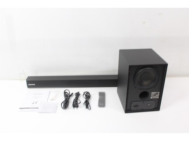 Grundig dsb995 2.1 dolby digital soundbar dsb 995 slank ontwerp 2.1 dolby digital 220 watt uitgangsvermogen draadloze verbinding bluetooth 5.3 hdmi (cec arc) usb optische en aux-ingang zwart - afbeelding 4 van  4