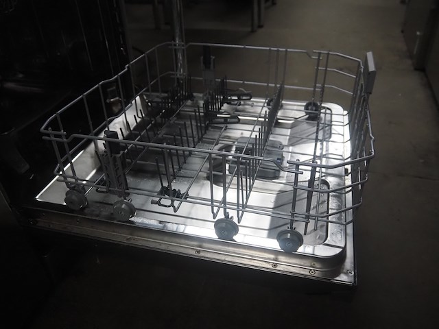 Grundig - afbeelding 5 van  8