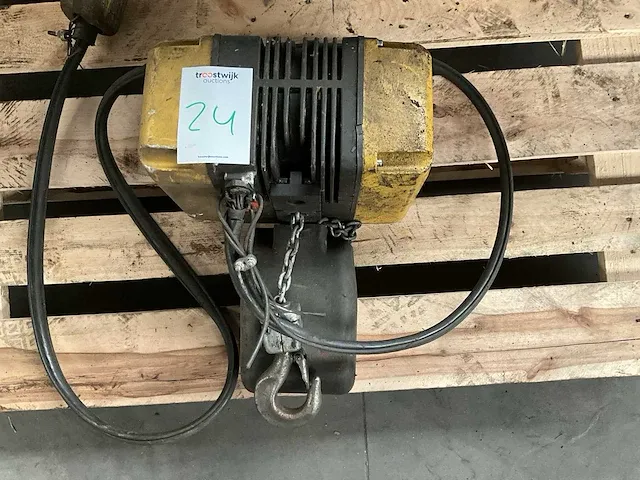 Gs elektrische kettingtakel - afbeelding 2 van  3