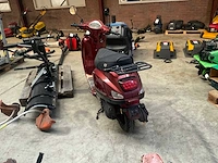 Gts - bromscooter - toscana pure - scooter - afbeelding 2 van  7