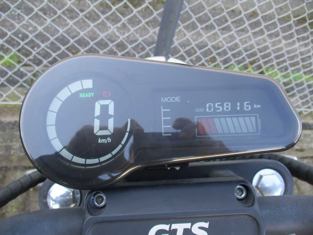 Gts - e-lectric hl 6.0s - snorscooter - e-scooter - afbeelding 5 van  15