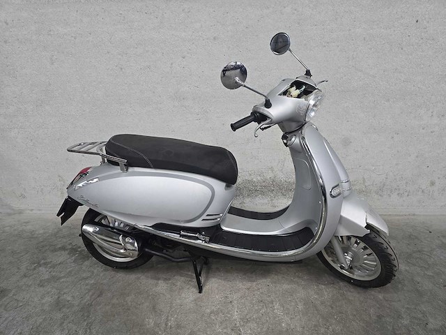 Gts - snorscooter - bellavista - 4t 25km uitvoering dpj98t - afbeelding 2 van  7