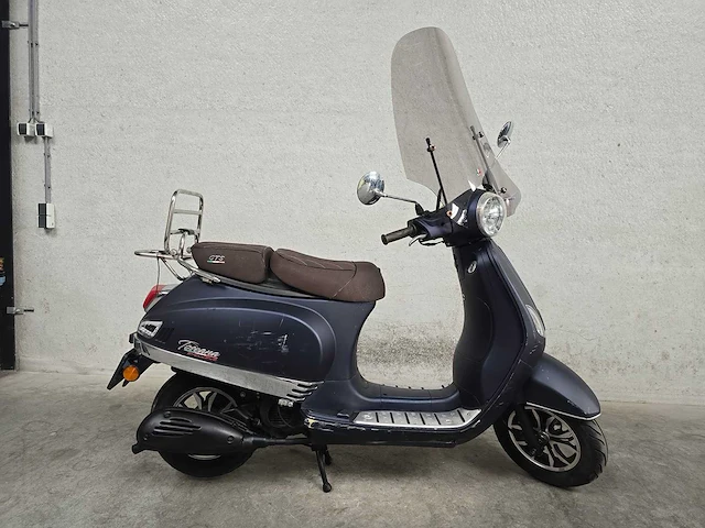 Gts - snorscooter - toscana pure - 4t 25km uitvoering drb40h - afbeelding 2 van  7