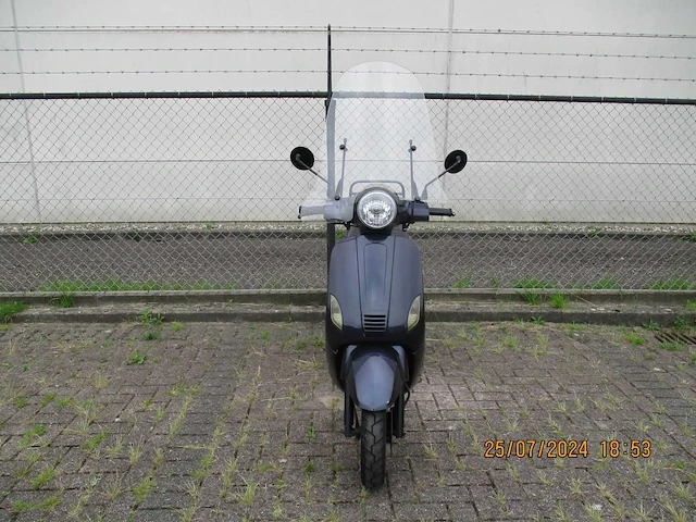 Gts - snorscooter - toscana riva - scooter - afbeelding 3 van  9