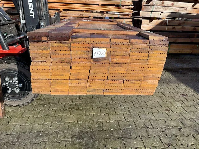 Guayana teak hardhouten vlonderplanken 27x145mm, lengte 275cm (115x) - afbeelding 3 van  3