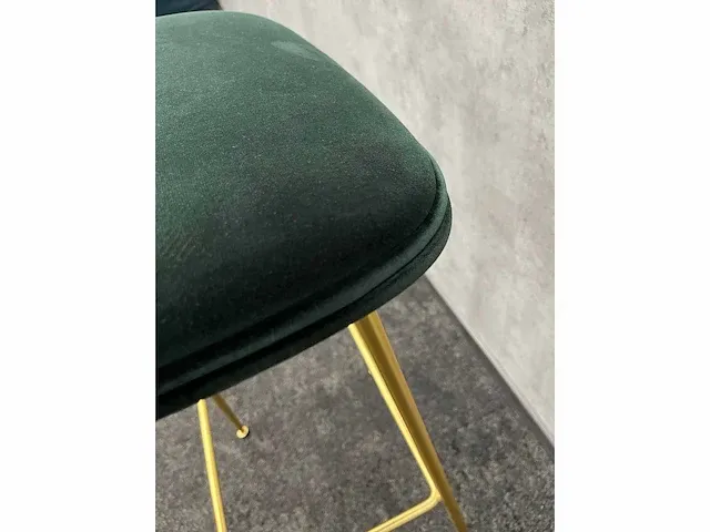 Gubi beetle - barkruk 75cm messing-velvet dark green - ongebruikt (10x) - afbeelding 5 van  11