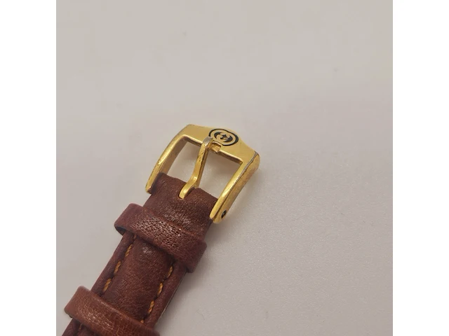 Gucci 3000l 18kt gouden horloge met goudkeurmerk, defect - afbeelding 5 van  6