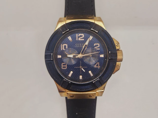 Guess steel herenhorloge met guilloche wijzerplaat - afbeelding 1 van  8