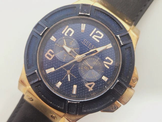Guess steel herenhorloge met guilloche wijzerplaat - afbeelding 4 van  8