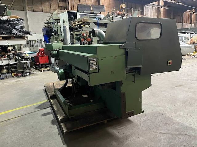 Guilliet - 1987 - kxr c3 - vierzijdige profileer- en schaafmachine - afbeelding 4 van  10