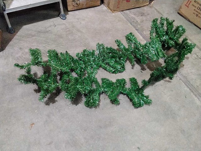 Guirlandes kerstversiering 2 dozen van 6 stuks. - afbeelding 1 van  2