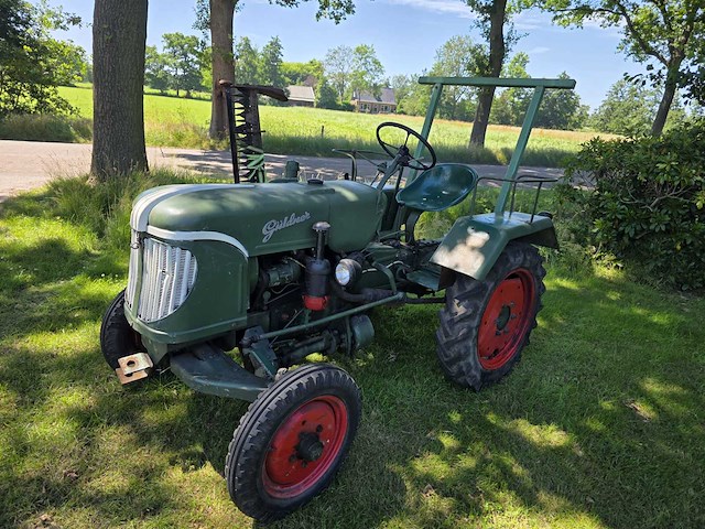 Guldner azk8k oldtimer tractor met maaibalk - afbeelding 1 van  16