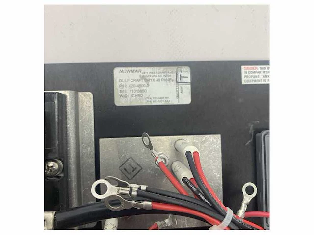 Gulf craft oryx 40 ac | dc distribution panel 12v | 230v - 020-4600-0 - afbeelding 4 van  5