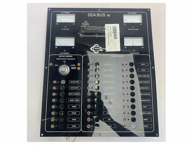 Gulf craft sea bus 40 ac | dc distribution panel 12 | 230v - afbeelding 1 van  3