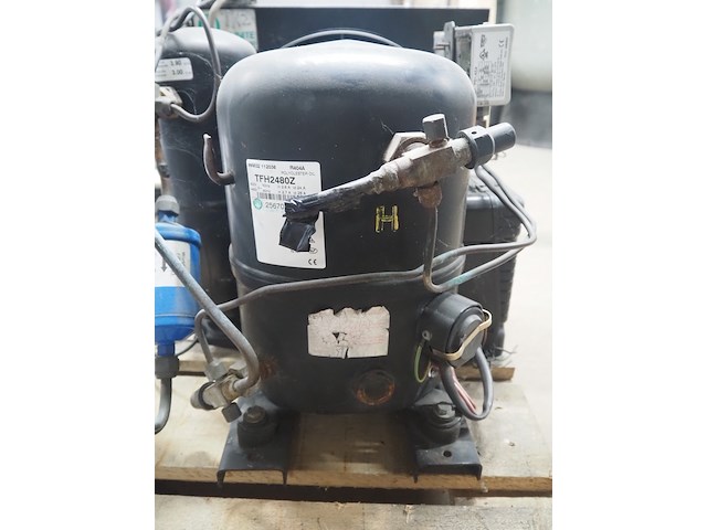 Güntner / l'unite hermetique - afbeelding 15 van  16